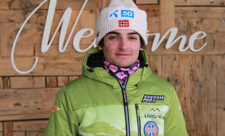 Ski instructor in Hotel
